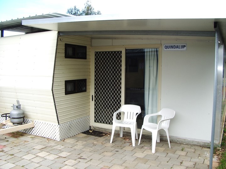 Onsite Caravan external