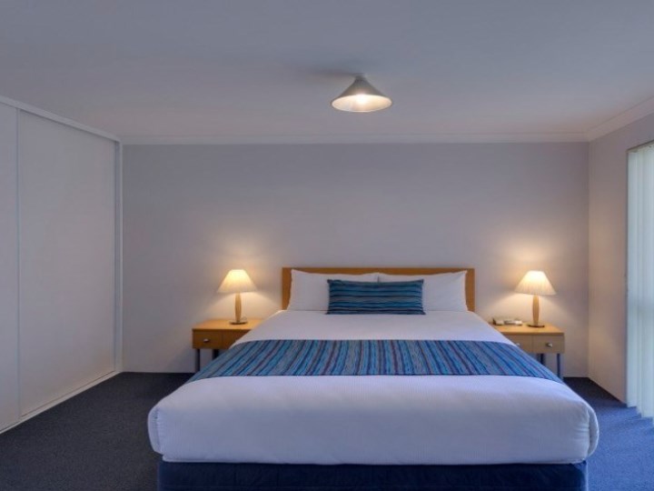 2 Bedroom