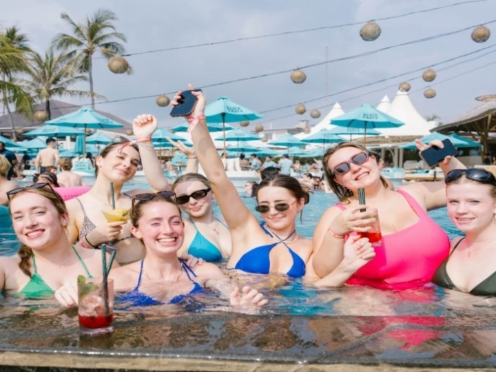 Bali Package Luxe Lagoon