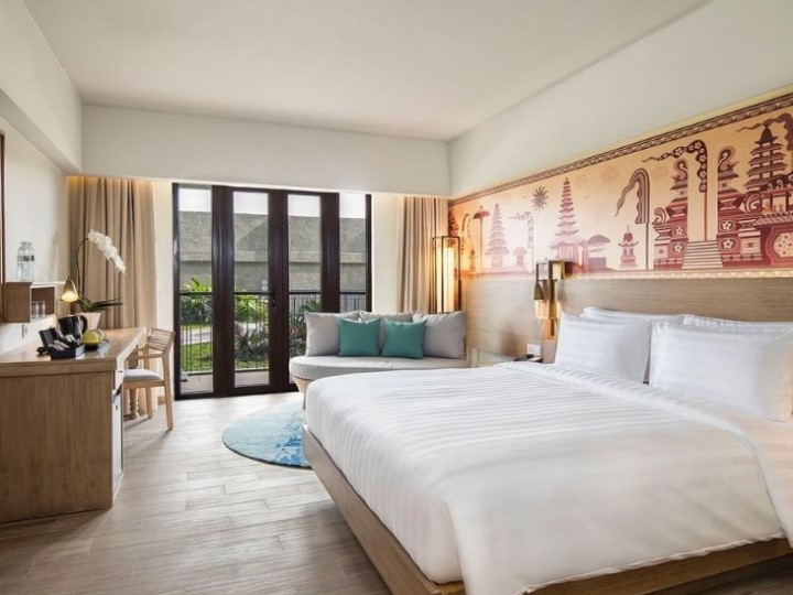 Bali Package I Poolside Paradise